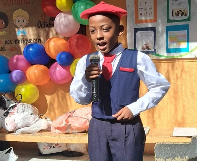 Grupos de niñas y niños